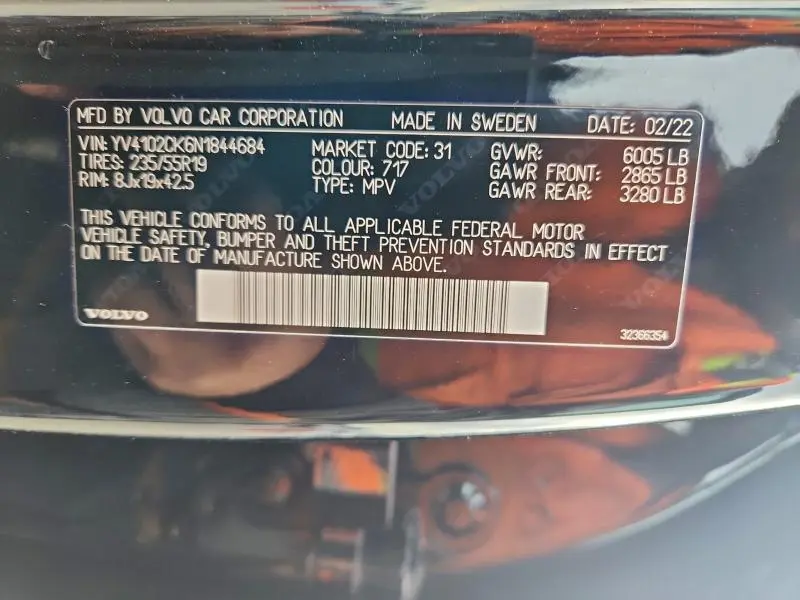 2022 VOLVO XC90 T5 MOMENTUM  