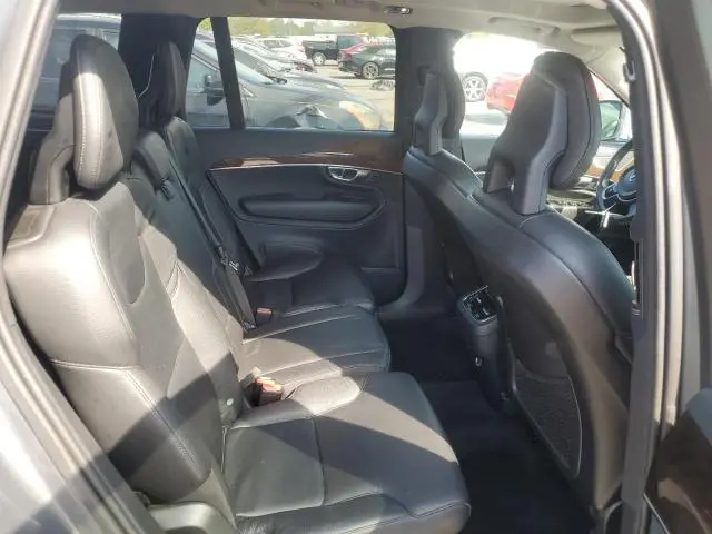 2016 VOLVO XC90 T6