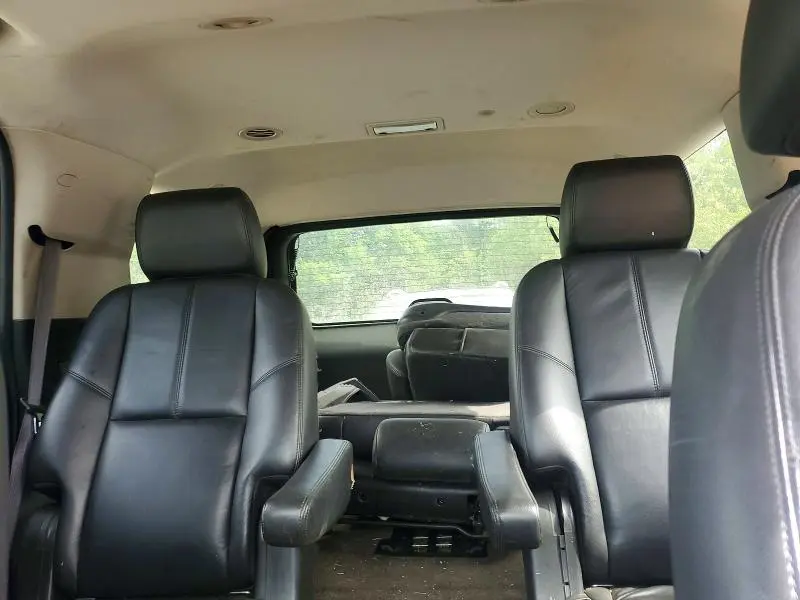 2011 CHEVROLET TAHOE K1500 LT  
