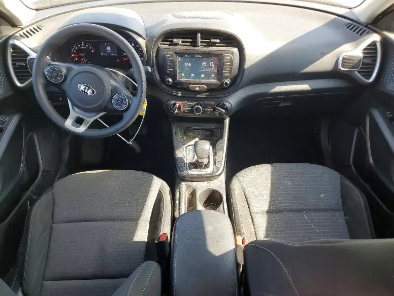 2020 KIA SOUL S  