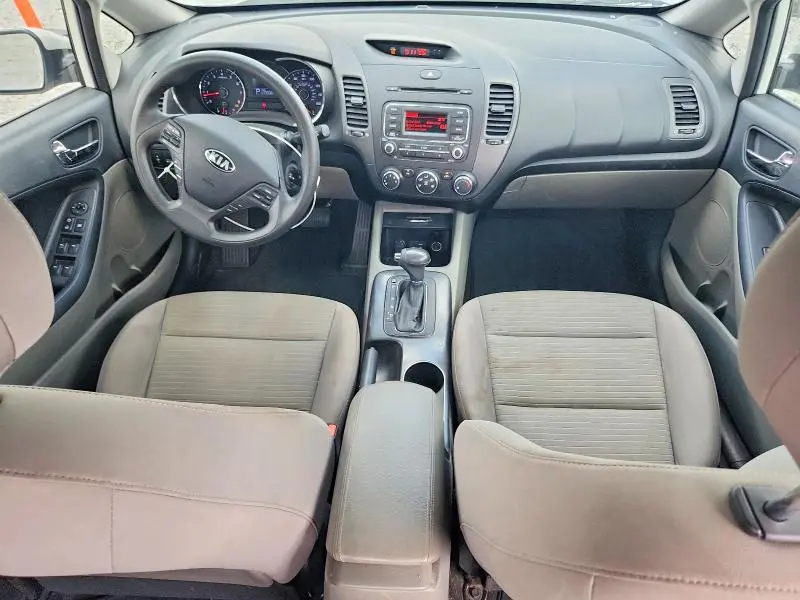 2015 KIA FORTE LX  