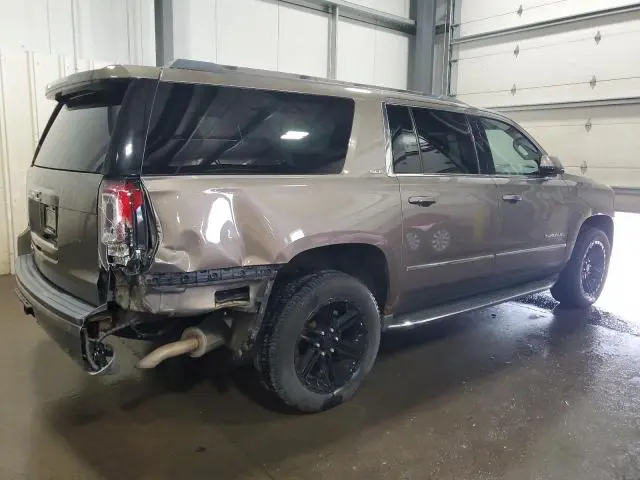 2016 GMC YUKON XL K1500 SLE