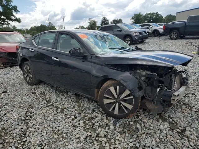 2021 NISSAN ALTIMA SV  