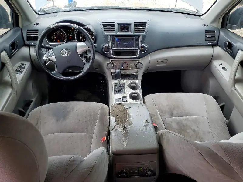 2013 TOYOTA HIGHLANDER BASE  