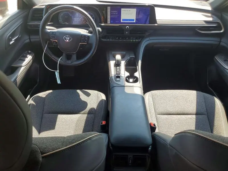 2023 TOYOTA CROWN XLE  