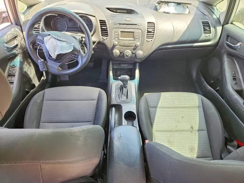 2015 KIA FORTE LX  