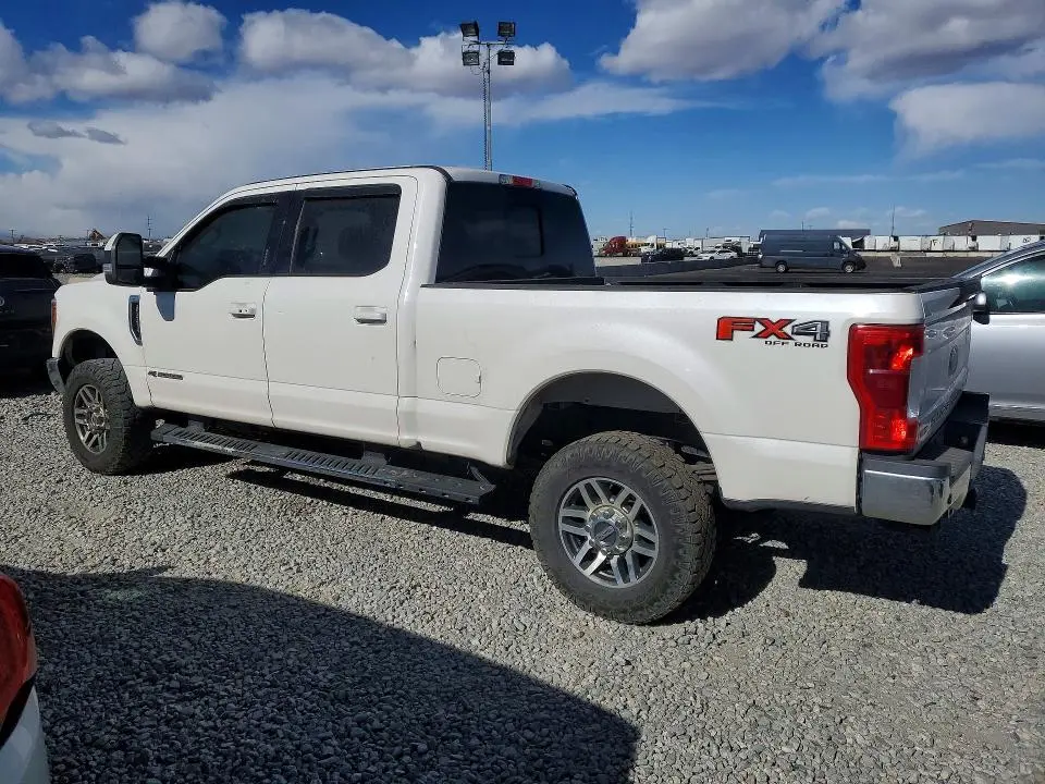 2019 FORD F250 LARIAT 4WD 6.7L V8 TDSL CREW CAB