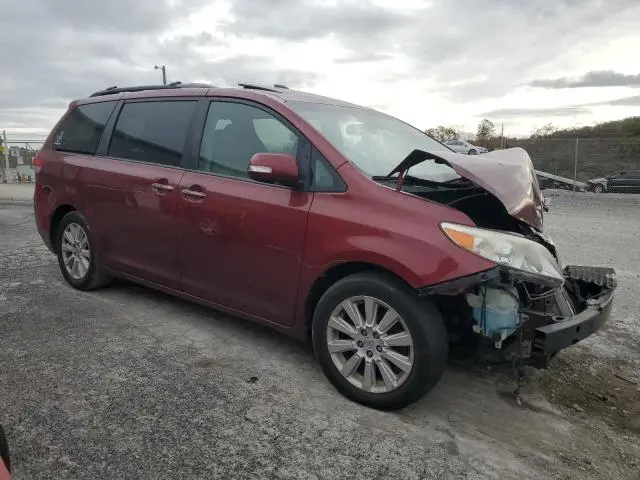 2014 TOYOTA SIENNA XLE  