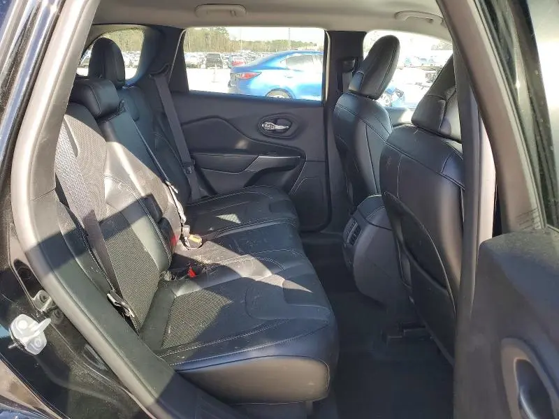 2022 JEEP CHEROKEE LATITUDE LUX  