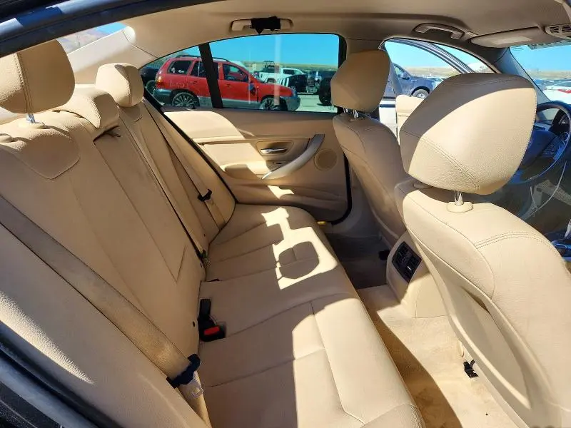 2013 BMW 320 I  