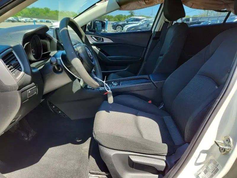 2018 MAZDA 3 SPORT  