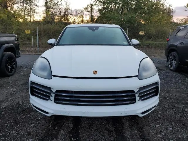 2023 PORSCHE CAYENNE BASE  