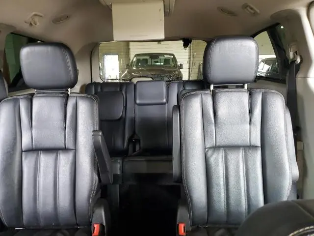 2013 CHRYSLER TOWN & COUNTRY TOURING  