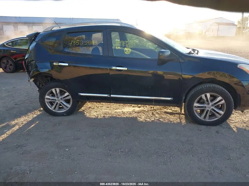 2013 NISSAN ROGUE SV