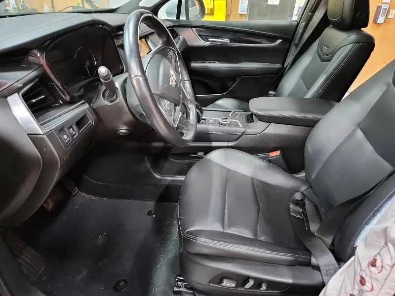 2023 CADILLAC XT5   