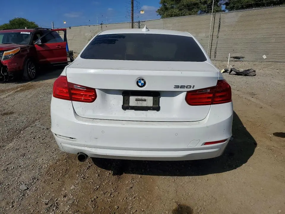 2015 BMW 320 I  