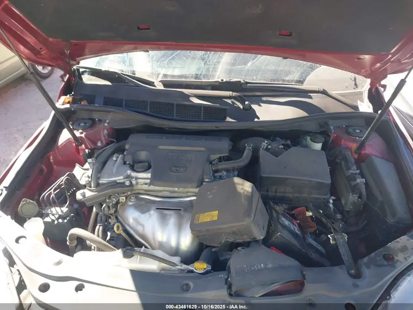 2015 TOYOTA CAMRY SE