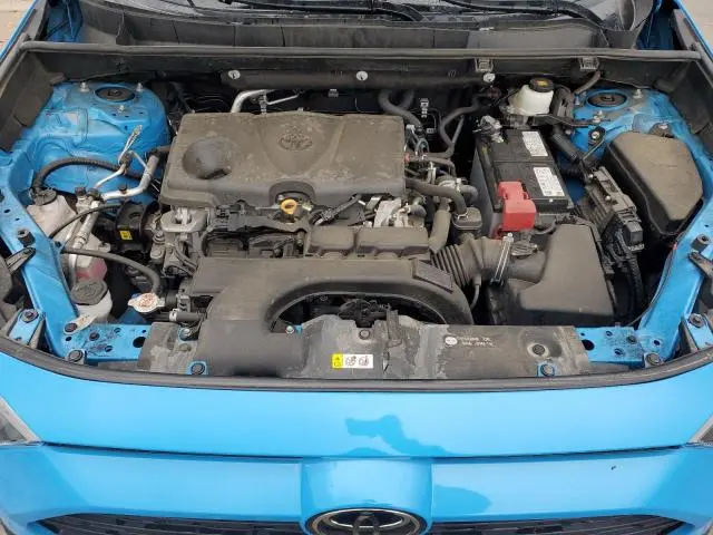 2021 TOYOTA RAV4 LE  