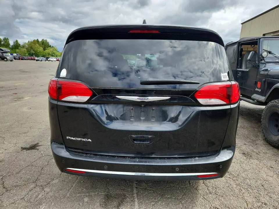 2019 CHRYSLER PACIFICA TOURING L  