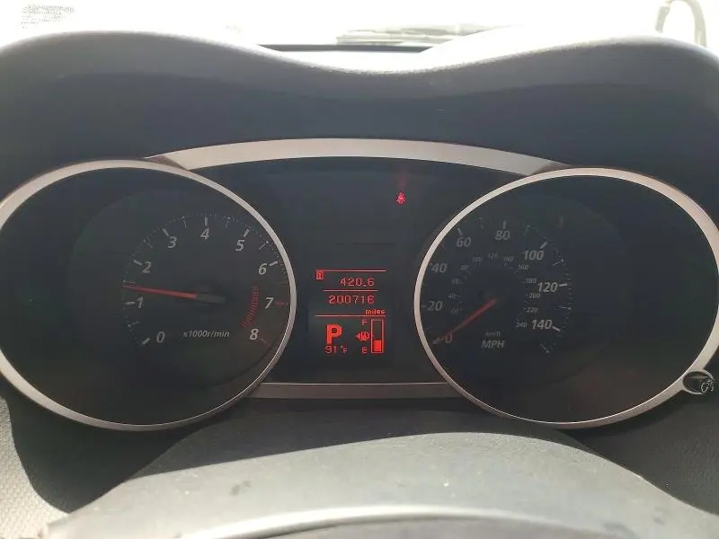 2011 MITSUBISHI OUTLANDER ES  