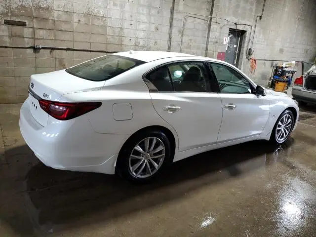 2018 INFINITI Q50 LUXE  