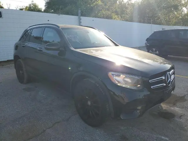 2016 MERCEDES-BENZ GLC 300  