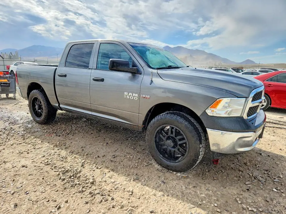 2013 RAM 1500 ST  