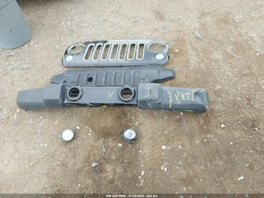 2017 JEEP WRANGLER UNLIMITED SAHARA 4X4