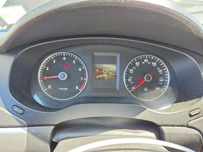 2014 VOLKSWAGEN JETTA   