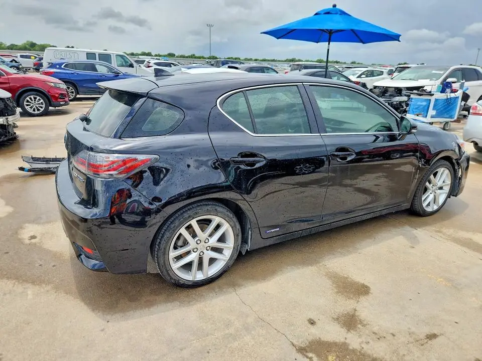 2015 LEXUS CT 200  