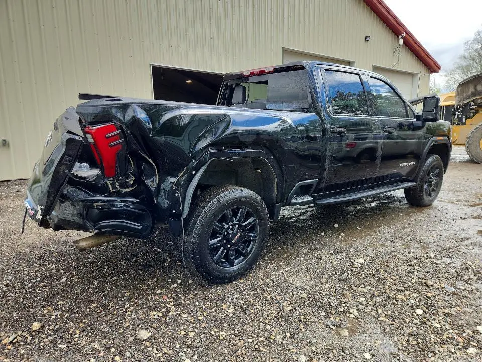 2025 GMC SIERRA K2500 AT4  