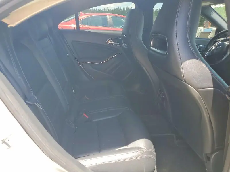 2018 MERCEDES-BENZ CLA 250 4MATIC  