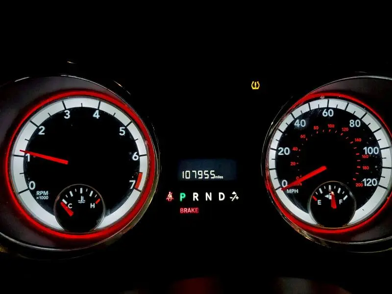 2013 DODGE GRAND CARAVAN SE  