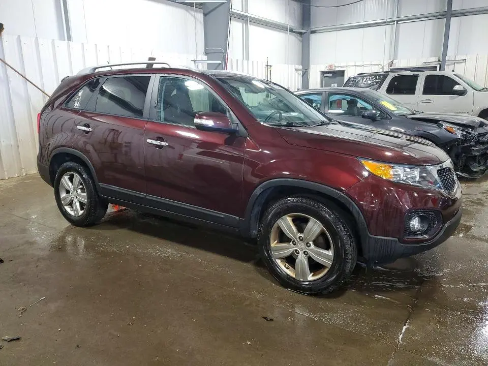 2013 KIA SORENTO EX  