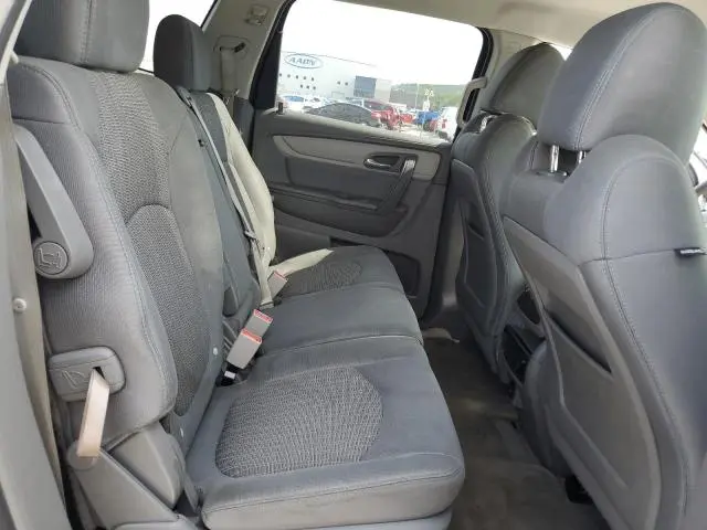 2017 CHEVROLET TRAVERSE LS  