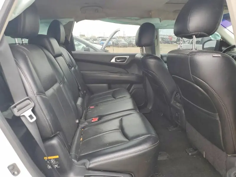 2015 NISSAN PATHFINDER S  