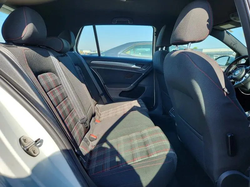 2018 VOLKSWAGEN GTI S  