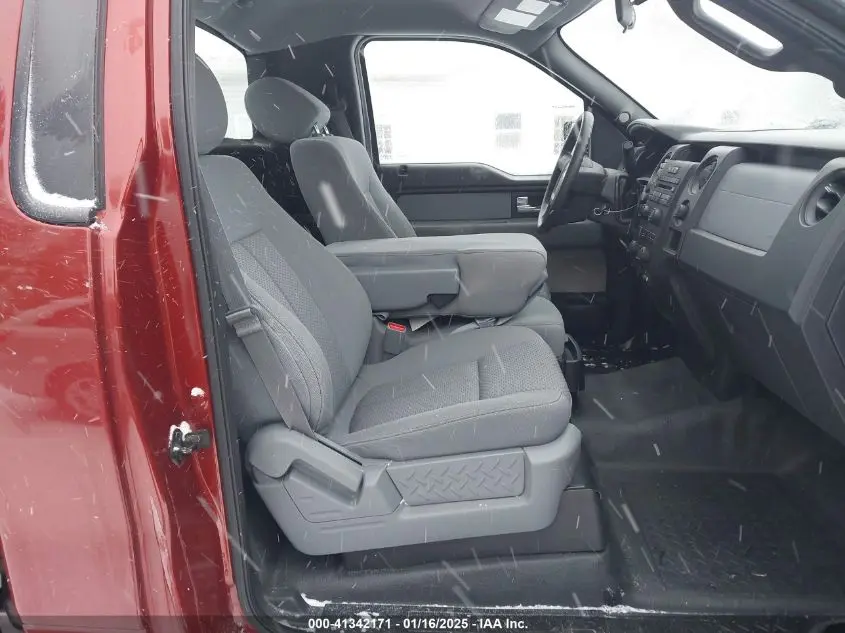 2014 FORD F-150 STX