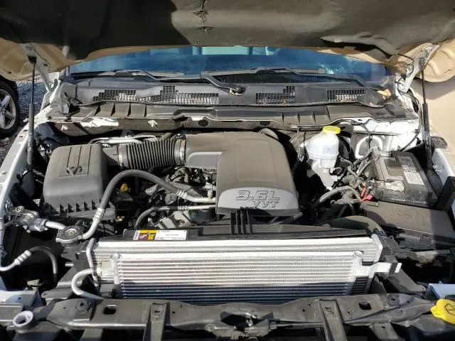2022 RAM 1500 CLASSIC TRADESMAN  