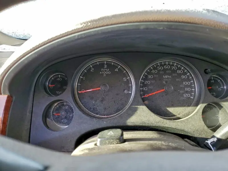 2010 GMC YUKON XL K1500 SLT  