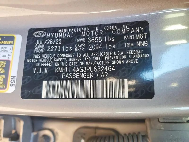 2023 HYUNDAI ELANTRA SE  