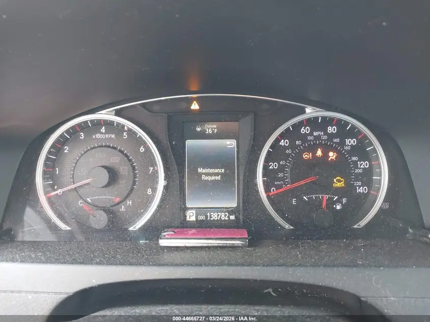 2017 TOYOTA CAMRY SE