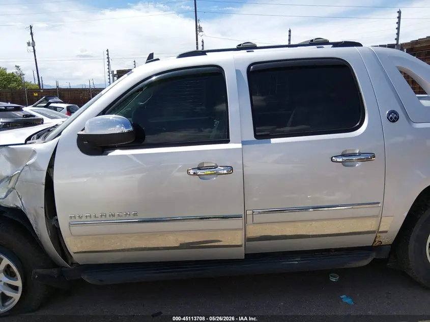 2013 CHEVROLET AVALANCHE LTZ