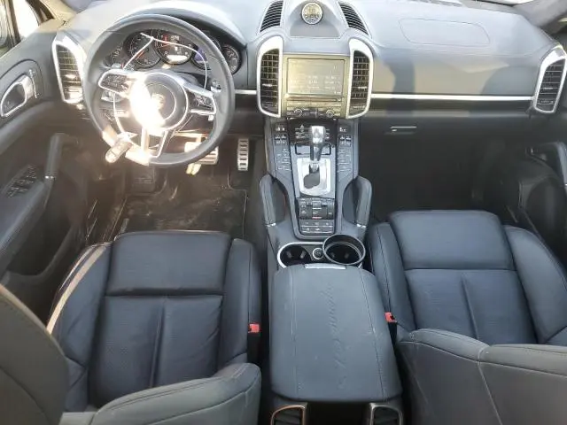 2016 PORSCHE CAYENNE GTS  