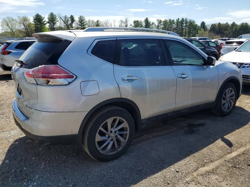 2016 NISSAN ROGUE SL  