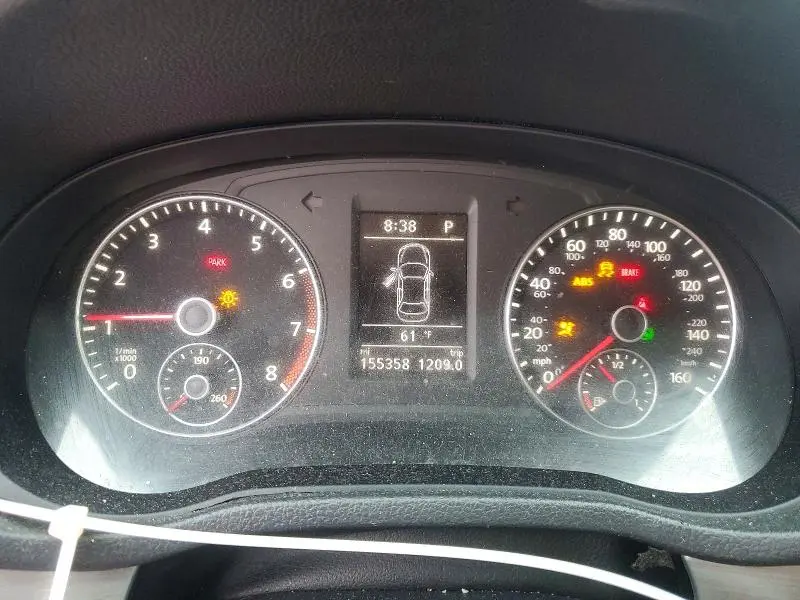 2014 VOLKSWAGEN PASSAT SE  