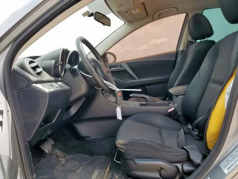 2012 MAZDA 3 I  