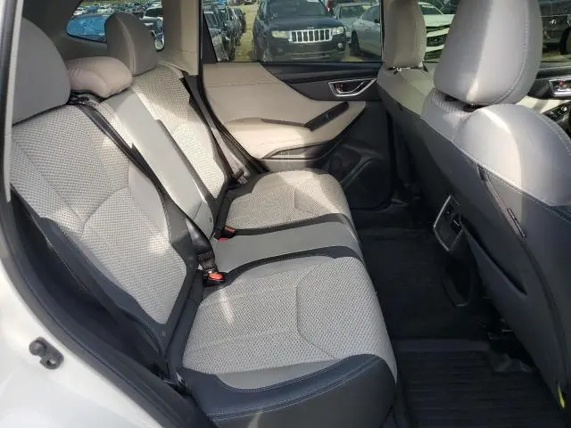 2019 SUBARU FORESTER PREMIUM  