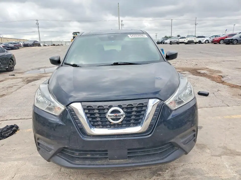 2020 NISSAN KICKS S  