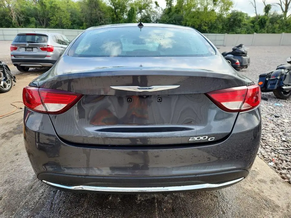 2015 CHRYSLER 200 C  